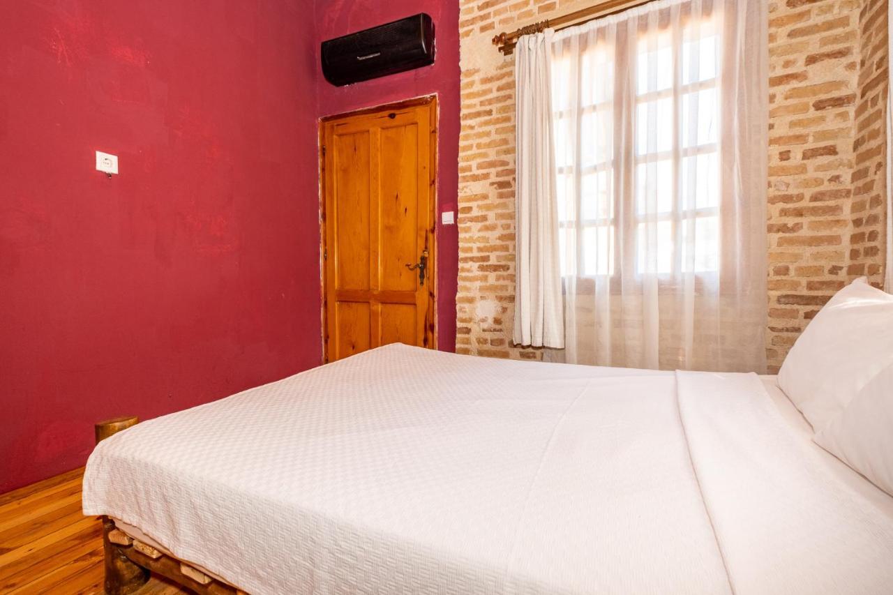 Otel Wood House Анталья Экстерьер фото