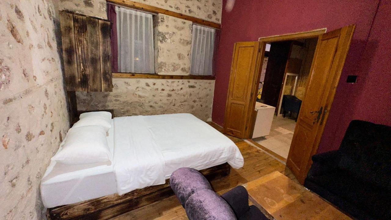 Otel Wood House Анталья Экстерьер фото