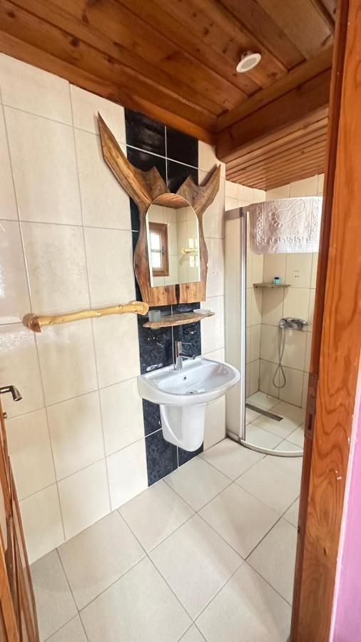Otel Wood House Анталья Экстерьер фото