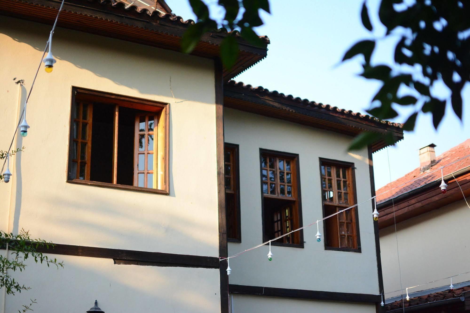 Otel Wood House Анталья Экстерьер фото