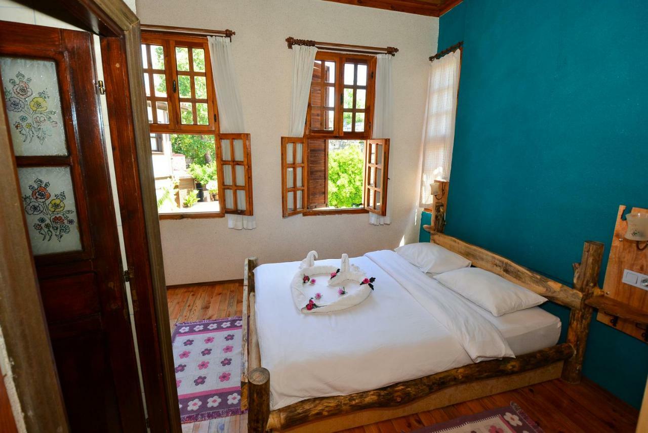 Otel Wood House Анталья Экстерьер фото